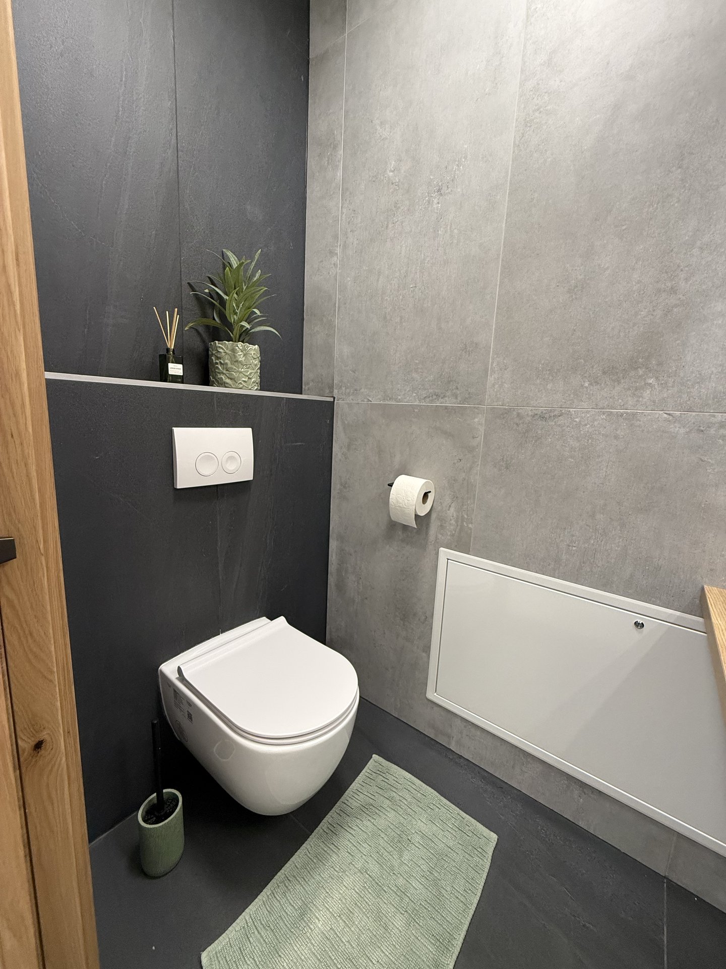 Ločen WC